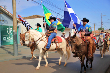 Foto - Desfile Cívico de 7 de Setembro emociona Campos Novos Paulista