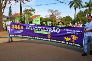 Foto - Desfile Cívico de 7 de Setembro emociona Campos Novos Paulista