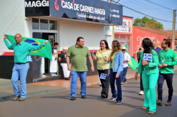 Foto - Desfile Cívico de 7 de Setembro emociona Campos Novos Paulista