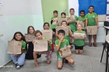 UMA VIAGEM À PRÉ-HISTÓRIA EM SALA DE AULA