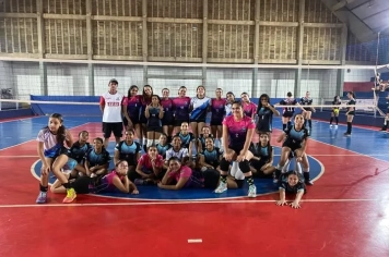 Amistoso de Voleibol fortalece o esporte em Cândido Mota