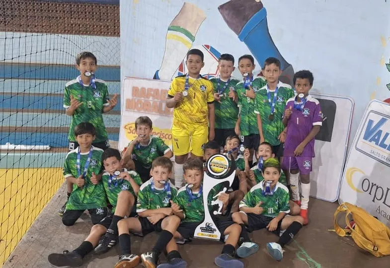 Talento e Dedicação em Campo!