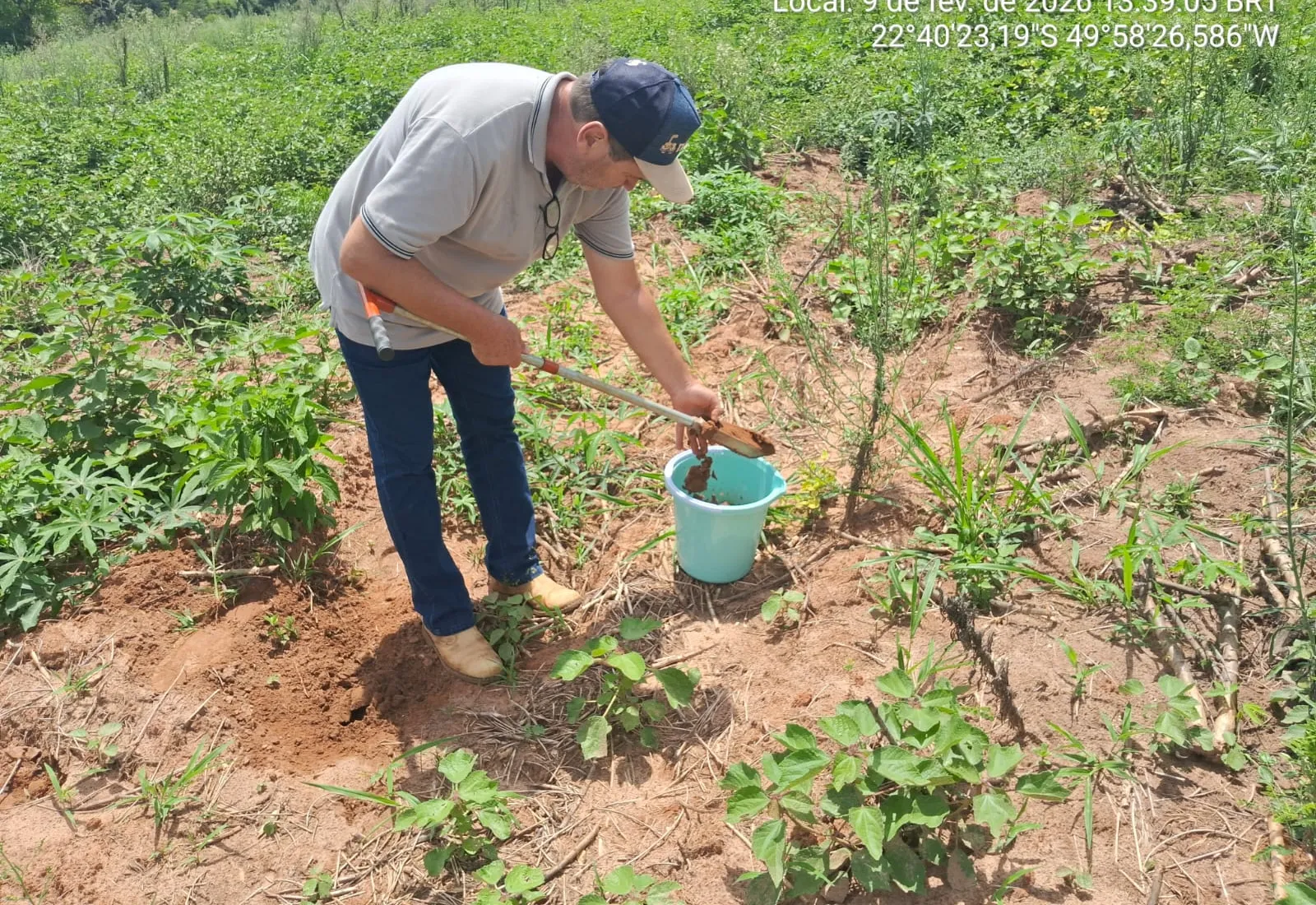 Meio Ambiente realiza coleta de solo em propriedades rurais