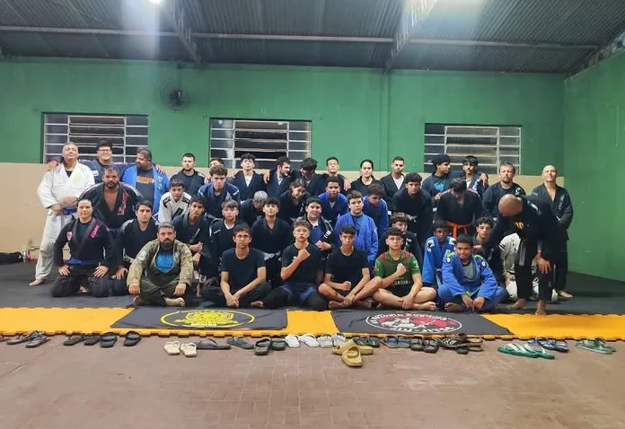 GRADUAÇÃO MARCA DIA ESPECIAL EM CAMPOS NOVOS PAULISTA