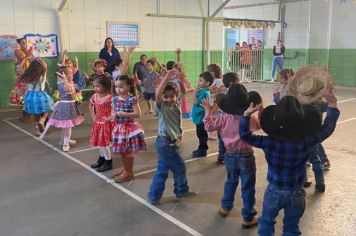 Apresentação da Festa Junina nas Escolas Municipal!!