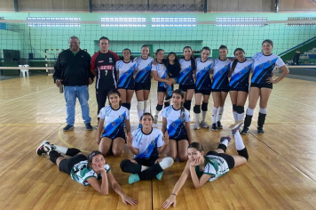 Atletas do Vôlei de Campos Novos brilham em quadra com duas grandes vitórias!