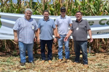 Departamento de Meio Ambiente e Agricultura participam de evento do Programa Milho + SP em Cândido Mota