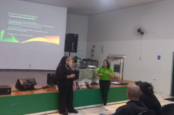  Palestra reúne comunidade para discutir temas sociais importantes