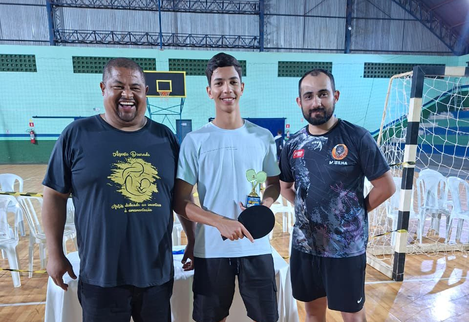 Torneio de Tênis de Mesa movimenta Campos Novos Paulista