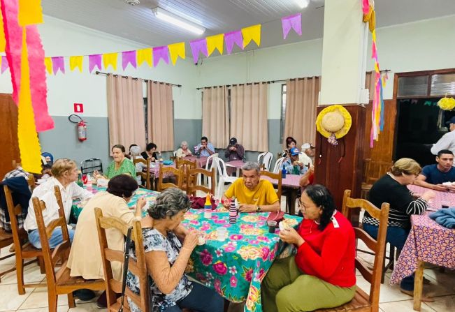 Centro de Referência do Idoso !