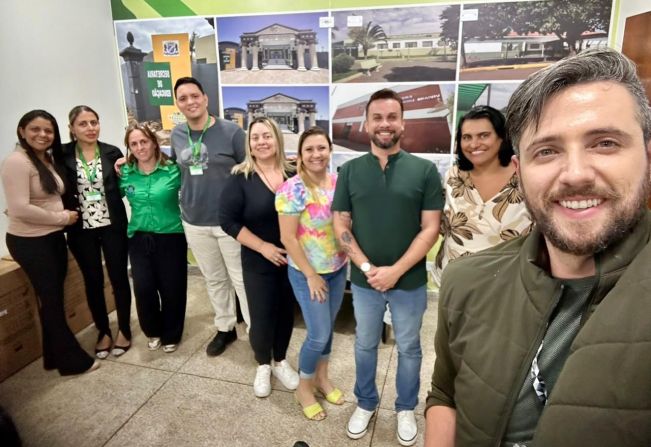 A Secretaria de Educação, em parceria com o Sesi, realizou no dia de ontem, a qualificação sobre o PAR.