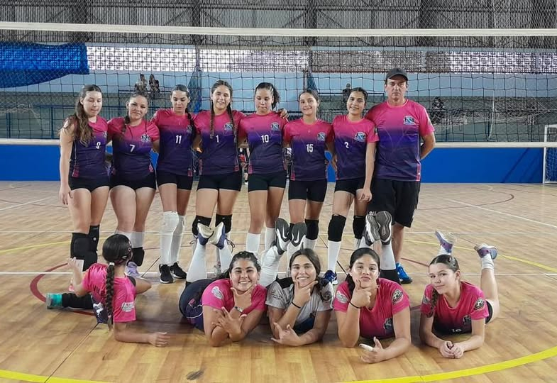 Campos Novos Paulista brilha no vôlei!