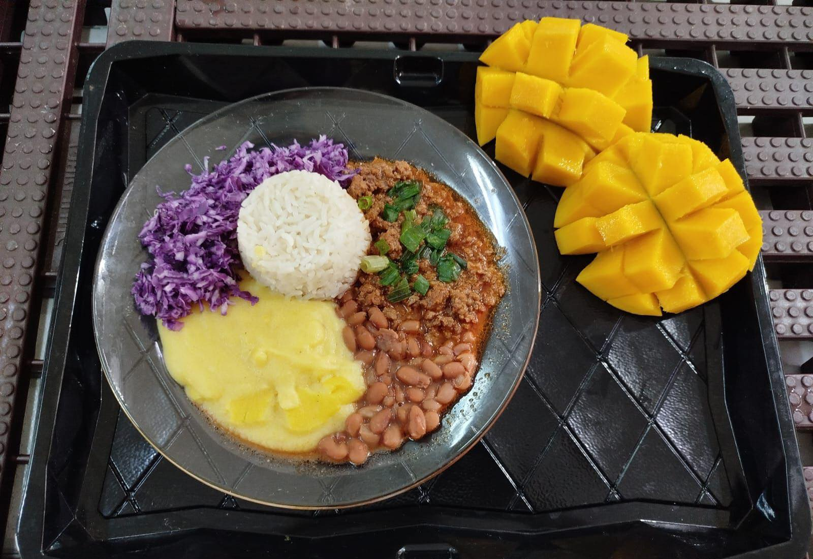 Alimentação Saudável: O Cardápio Nutritivo das Escolas